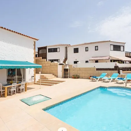 Villa Casa Higo: Ocean View With Private Pool And Family-friendly Amenities *