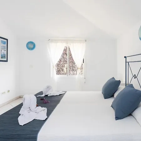 Villa Casa Higo: Ocean View With Private Pool And Family-friendly Amenities *